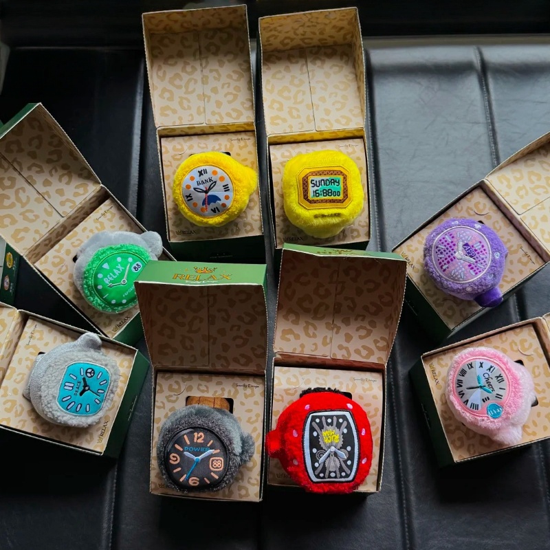 Stokta Pop Pazar Peluş Relax İ - Jewelry Watches Box incelemesi ve fiyatı